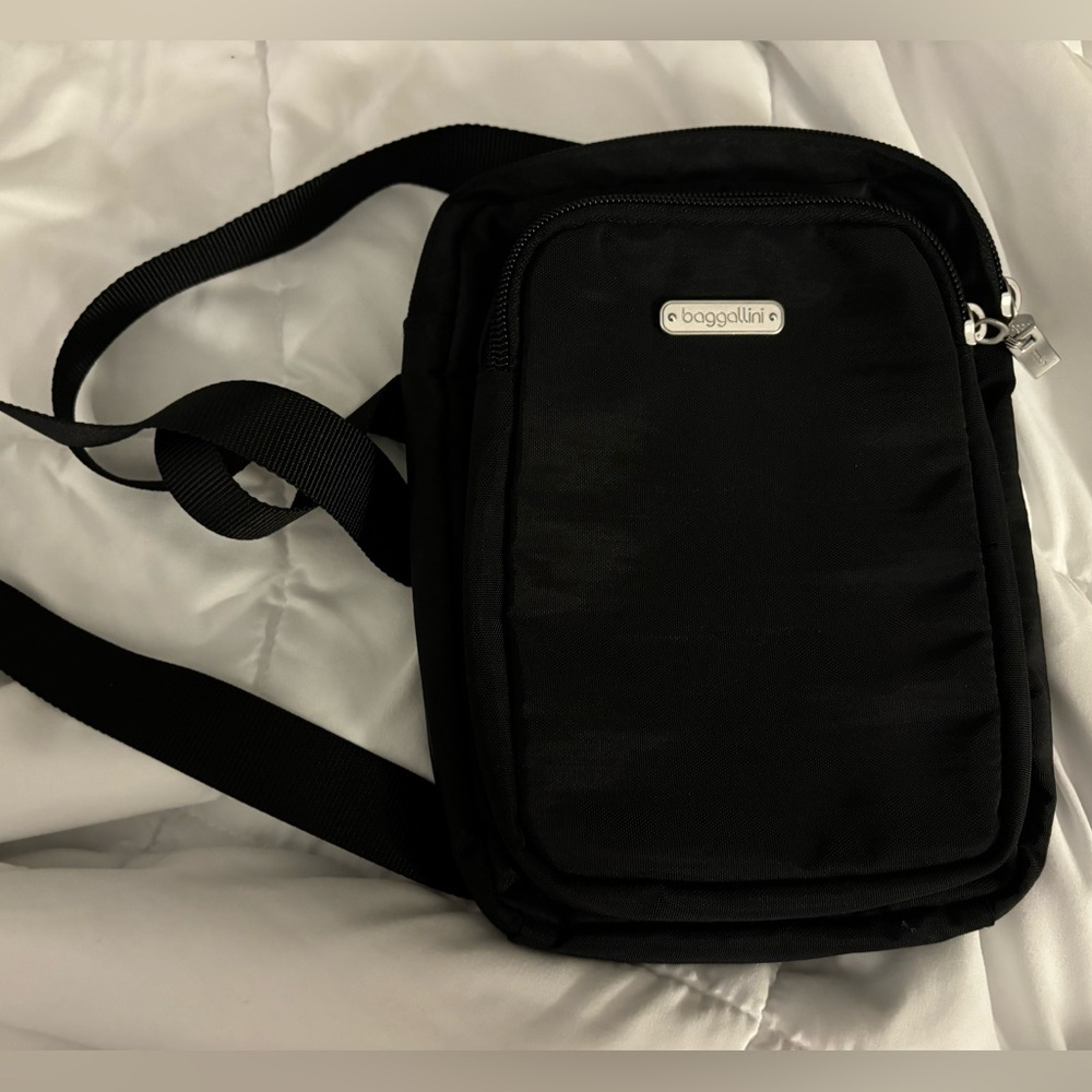 Baggalini Small Crossbody New Without Tags